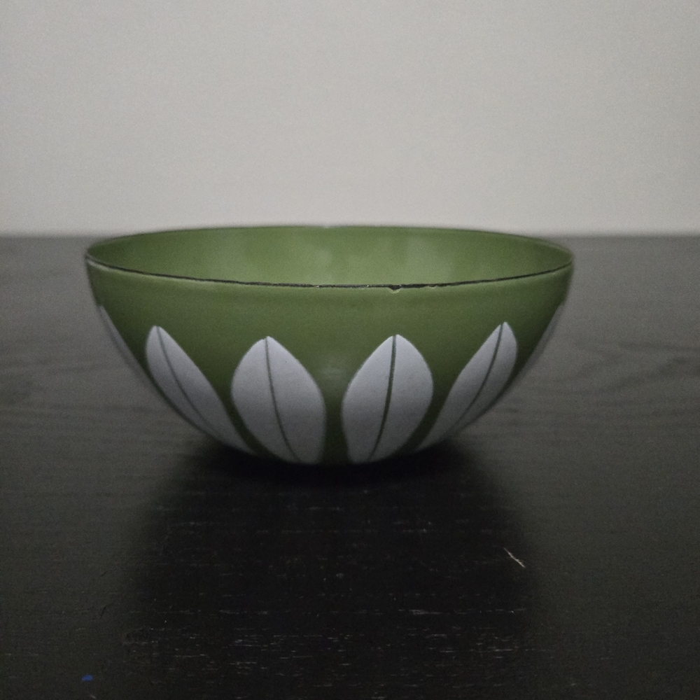 Cathrineholm Enamelware Lotus 5.5" Bowl - Green And White